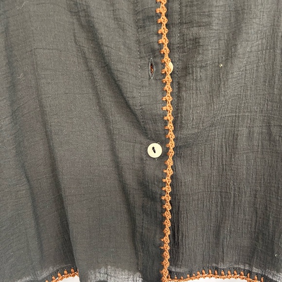 CHASING UNICORNS / tight for a 40 D .., more a perfect M than an L … but omg … - Picture 5 of 7